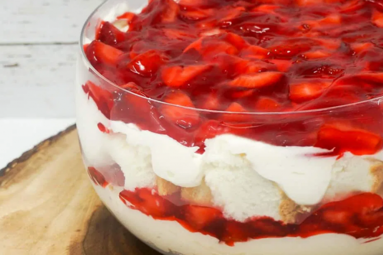 Strawberry Cheesecake Trifle